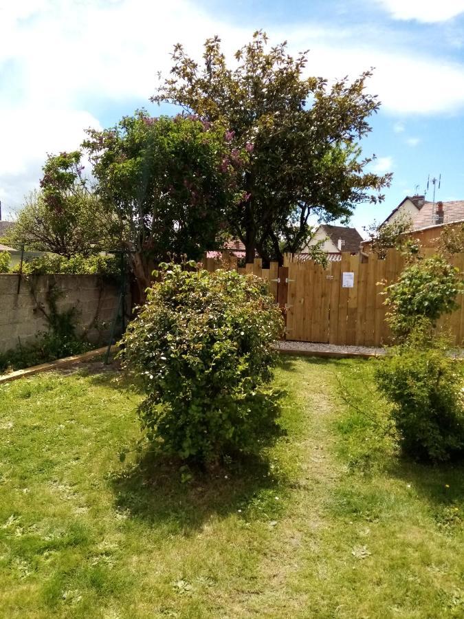 O Douceurs Sucrees Cabourg Bed and Breakfast Εξωτερικό φωτογραφία