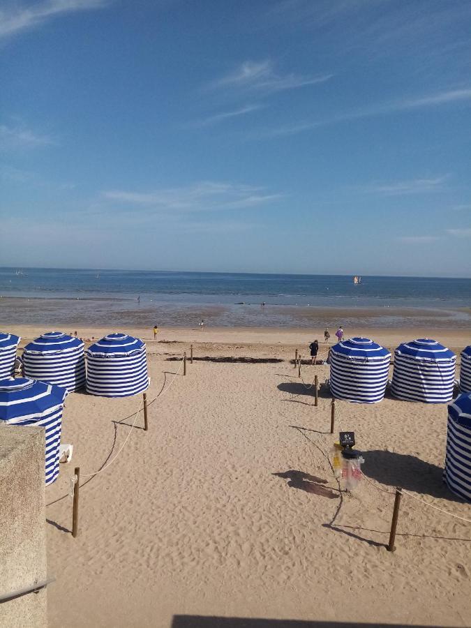 O Douceurs Sucrees Cabourg Bed and Breakfast Εξωτερικό φωτογραφία