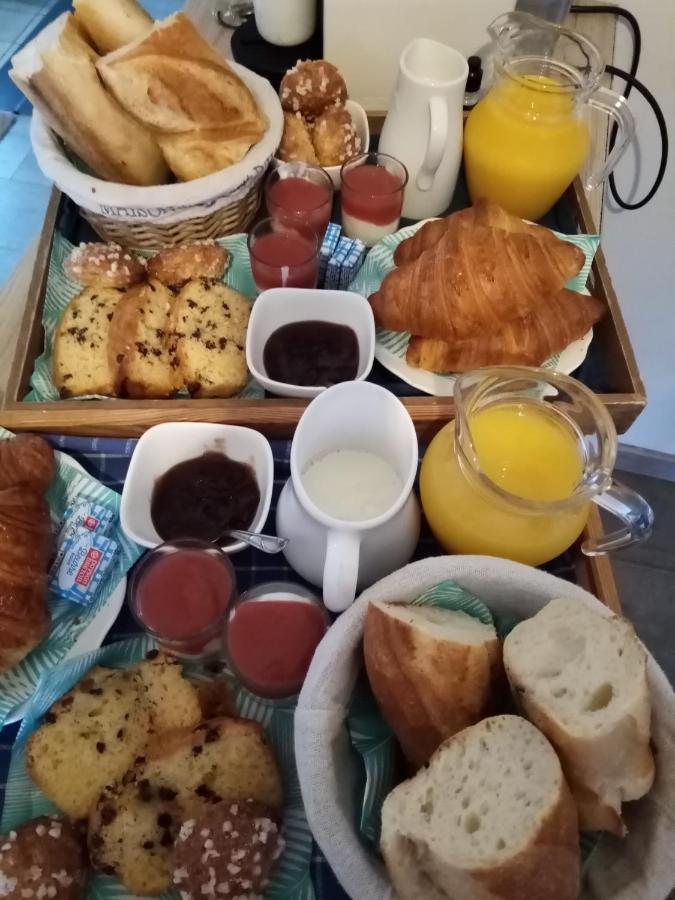 O Douceurs Sucrees Cabourg Bed and Breakfast Εξωτερικό φωτογραφία